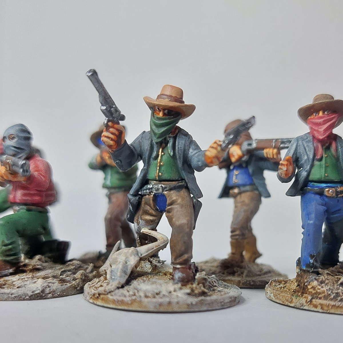 Dead Mans Hand Redux: Building 2 gangs from the starter&nbsp;set
